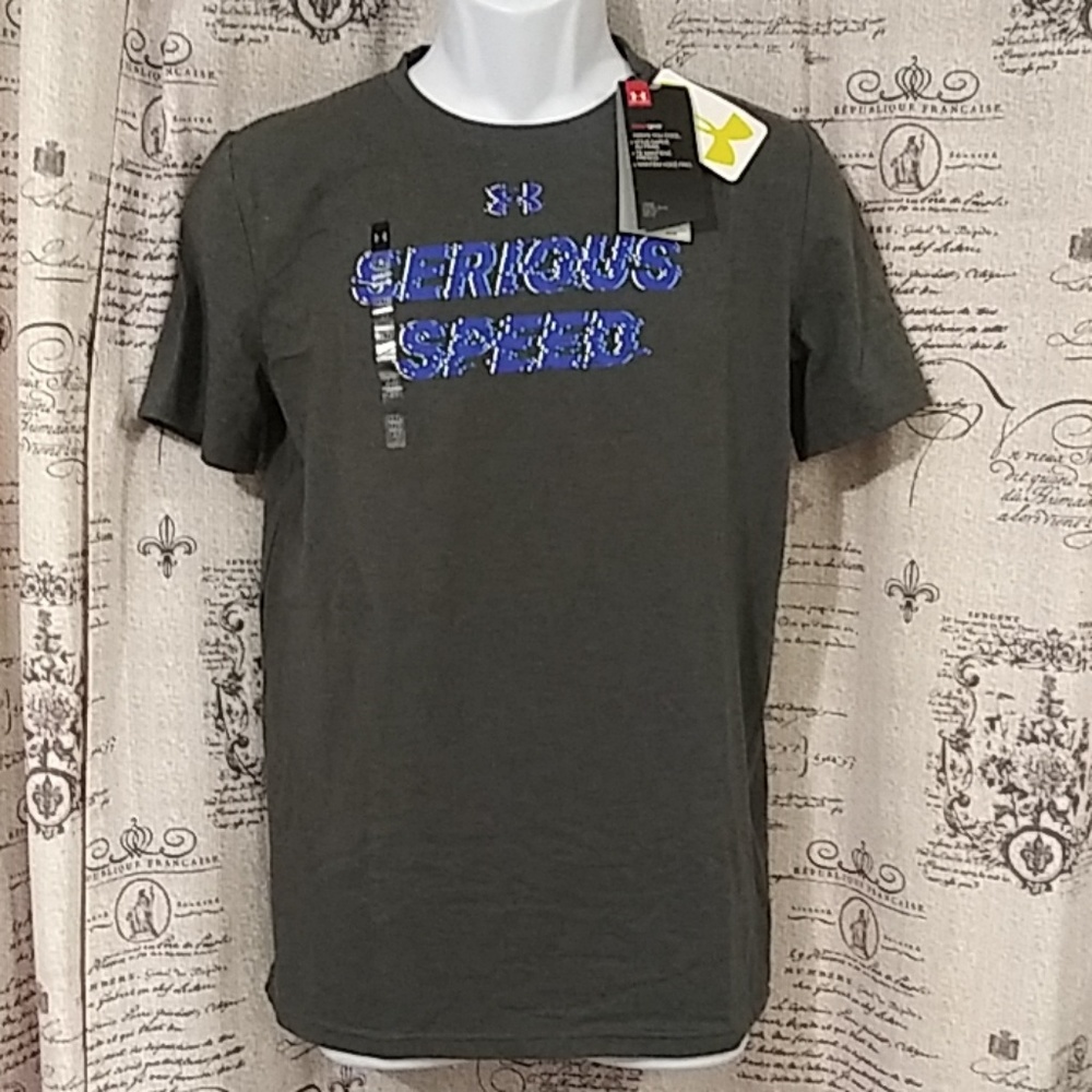 Under Armour t shirt